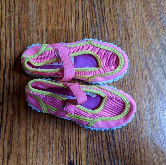 Kidgets water shoes - Picture 3 of 5